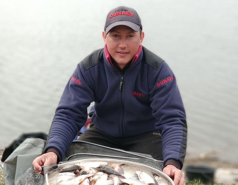 Поздравляем Юрия Сипцова, занявшего первую строчку европейского рейтинга по ловле поплавочной удочкой!