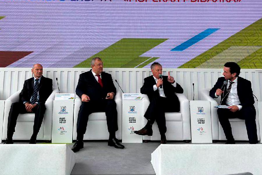 Впервые за 17 лет ФРСР приняло участие в Восточном экономическом форуме (ВЭФ-2023) на площадке Министерства спорта Российской Федерации