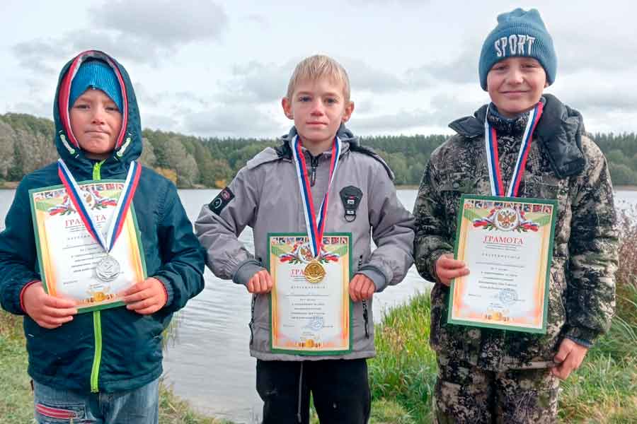 7 октября на Устимском пруду Нижегородской области прошли соревнования по ловле поплавочной удочкой