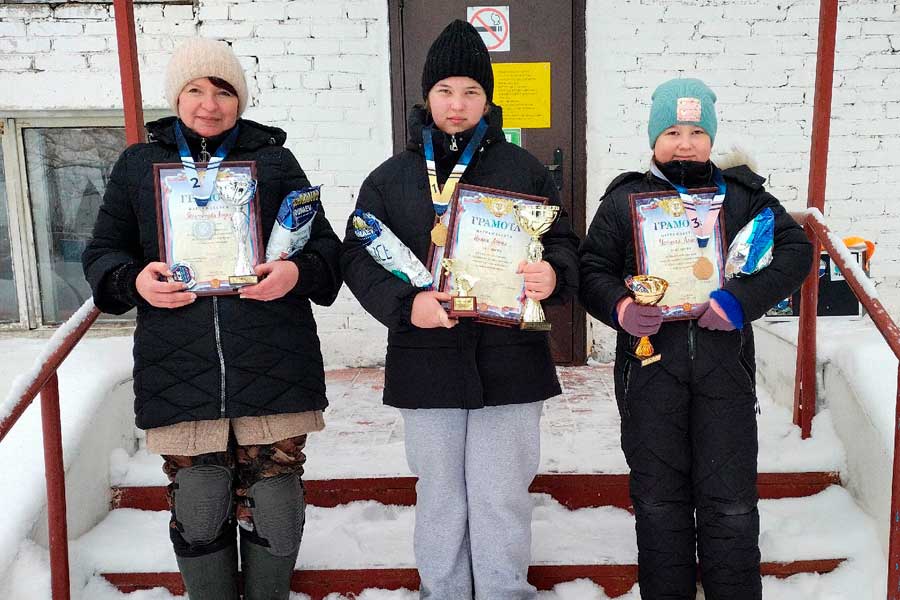 Итоги чемпионата Усть-Катавского ГО по ловле на мормышку со льда среди женщин