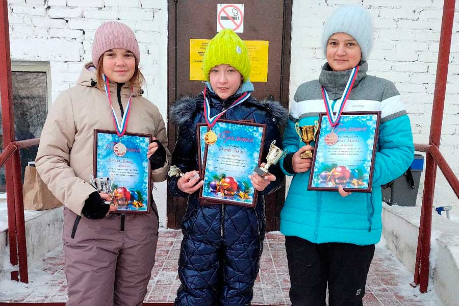 В Усть-Катаве прошёл новогодний турнир среди детей